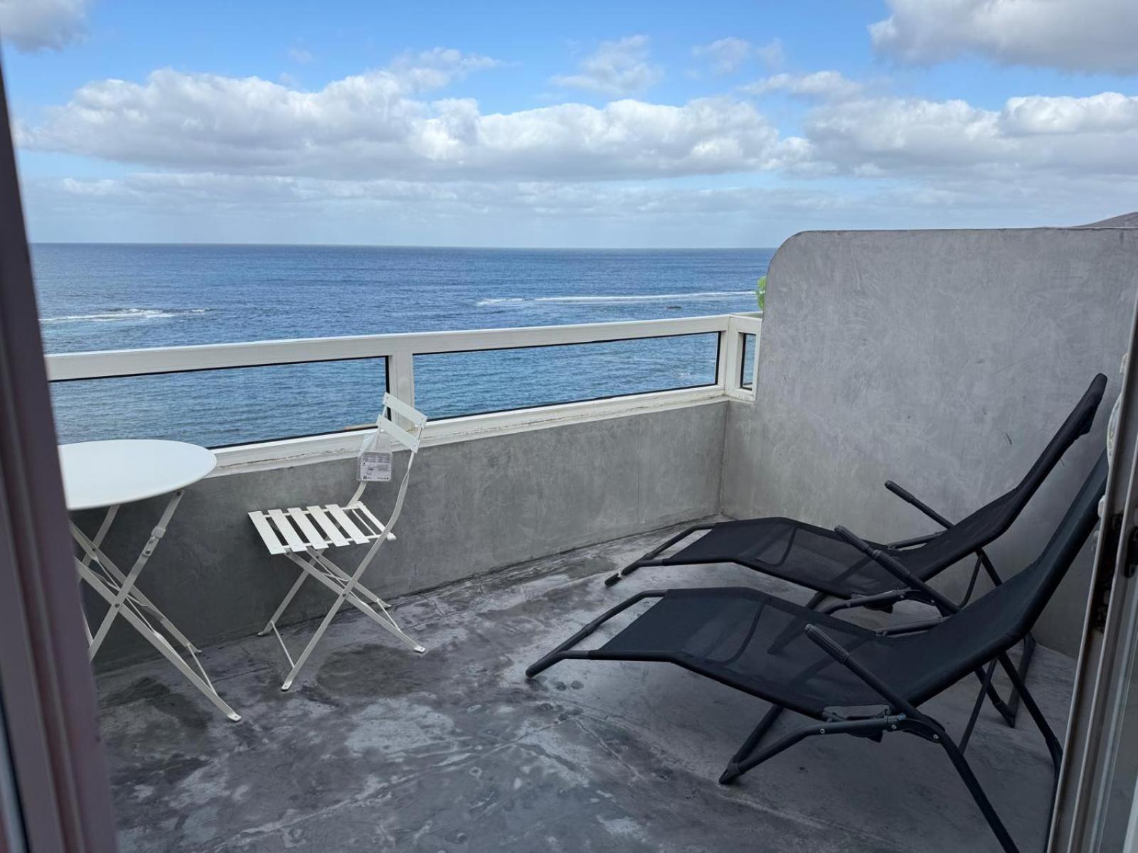 Beach Line Apartment Las Palmas de Gran Canaria Ngoại thất bức ảnh